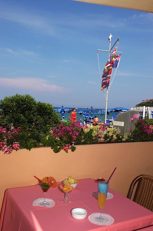 Frank'S Hotel Capoliveri  Exterior foto
